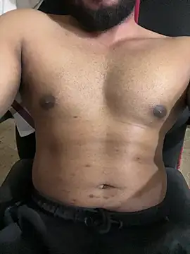 Snapshot of silent_heart_13 chatting on 31, 3, 2026 silent heart 13 online show from 31, 3, 2026