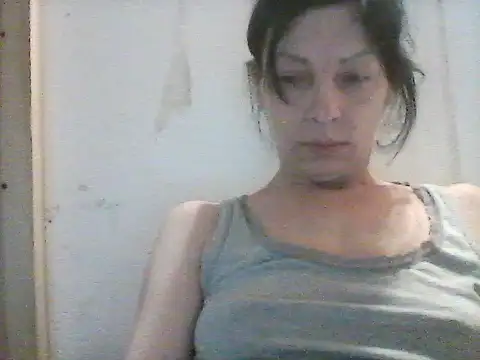 Snapshot of Milana38 chatting on 18, 4, 2026 Milana38 online show from 18, 4, 2026