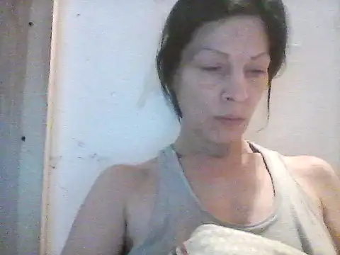 Snapshot of Milana38 chatting on 20, 4, 2026 Milana38 online show from 20, 4, 2026
