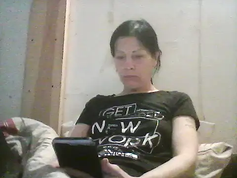 Snapshot of Milana38 chatting on 29, 4, 2026 Milana38 online show from 29, 4, 2026