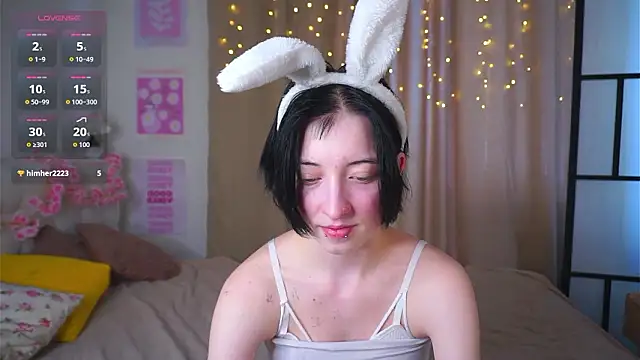 JuanaFriesz online show from 11, 3, 2026