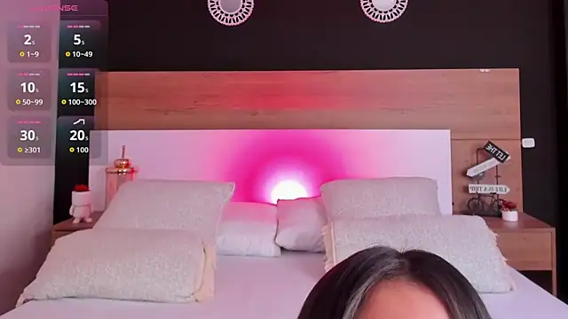 MiaTaylorSweet online show from 18, 10, 2025