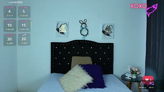 Snapshot of SammySmall_F_w chatting on 16, 12, 2025 SammySmall F w online show from 16, 12, 2025