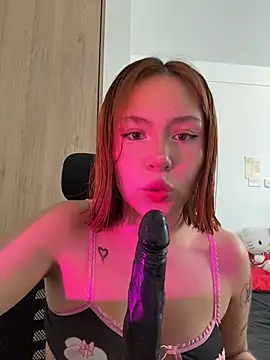 aliciia 23 online show from 14, 4, 2026