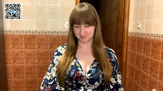 MaroonMoon  online show from 14, 9, 2025