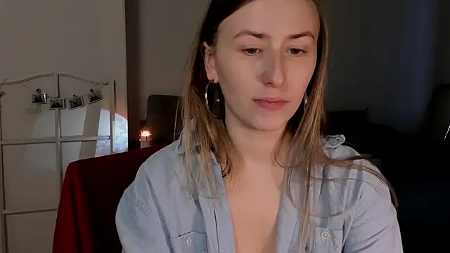 VesperaCeleste online show from 6, 1, 2026