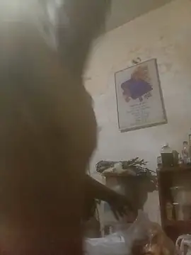 Bebicho14 online show from 19, 12, 2025