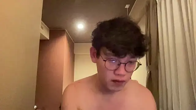 Passionatetwink2 online show from 20, 12, 2025