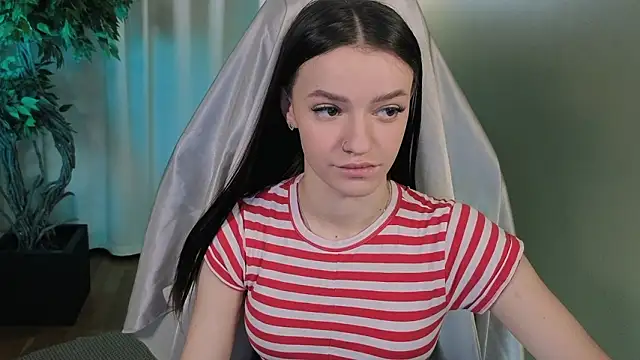 E l i z e  online show from 11, 2, 2026