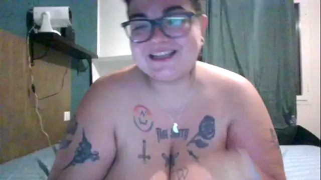 Snapshot of PirateXL chatting on 19, 5, 2026 PirateXL online show from 19, 5, 2026