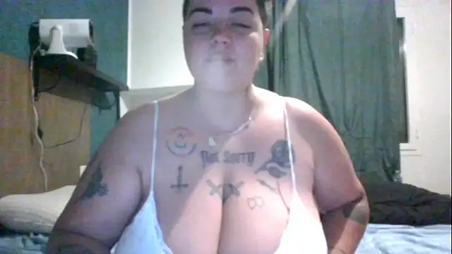 Snapshot of PirateXL chatting on 20, 5, 2026 PirateXL online show from 20, 5, 2026