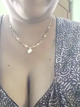 Geetha227 online show from 28, 9, 2025