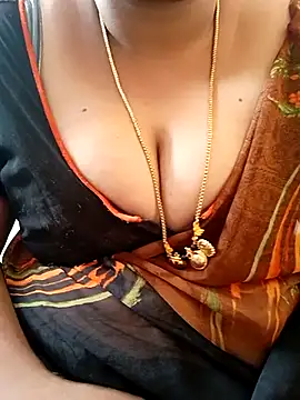 Snapshot of Geetha227 chatting on 19, 4, 2026 Geetha227 online show from 19, 4, 2026