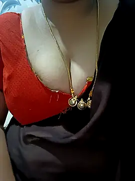 Snapshot of Geetha227 chatting on 26, 4, 2026 Geetha227 online show from 26, 4, 2026