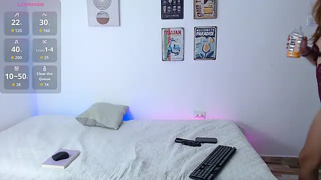 Laramucci online show from 16, 9, 2025