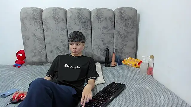 Bruno Cruzz online show from 7, 5, 2026