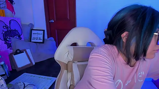 Snapshot of sophiievv chatting on 18, 2, 2026 sophiievv online show from 18, 2, 2026