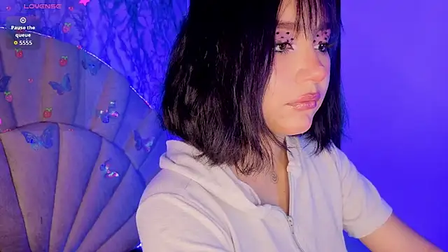 Snapshot of sophiievv chatting on 20, 5, 2026 sophiievv online show from 20, 5, 2026