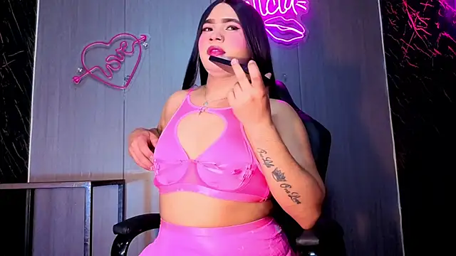 Snapshot of Karenn_rosee chatting on 29, 7, 2026 Karenn rosee online show from 29, 7, 2026