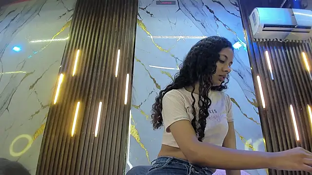 VictoriaDuart online show from 27, 11, 2025