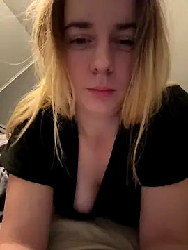 ellieen online show from 20, 10, 2025