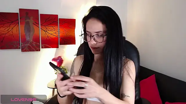 Ashley olivares online show from 24, 9, 2025