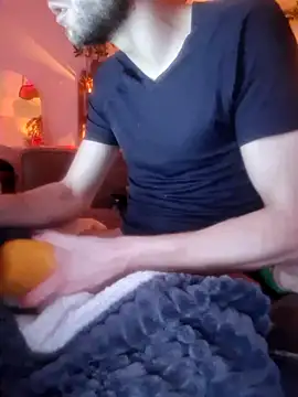 Snapshot of Squirtproff@xh chatting on 9, 2, 2026 Squirtproffxh online show from 9, 2, 2026