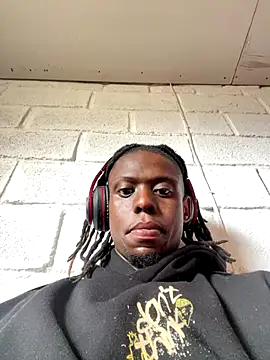 Wuu2now online show from 6, 10, 2025