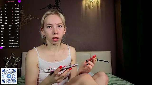 JuliannaWenger online show from 1, 2, 2026