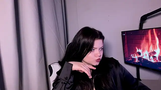 Snapshot of GoddessDarina chatting on 30, 10, 2025 GoddessDarina online show from 30, 10, 2025