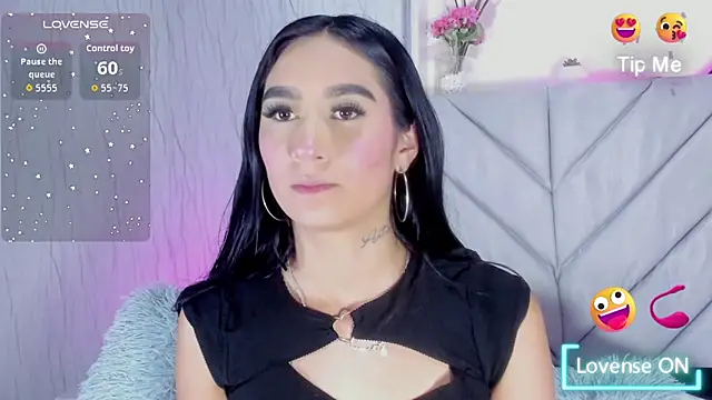 Nicolqueen  online show from 14, 12, 2025