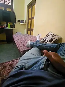 Snapshot of Gamecoc chatting on 16, 10, 2025 Gamecoc online show from 16, 10, 2025