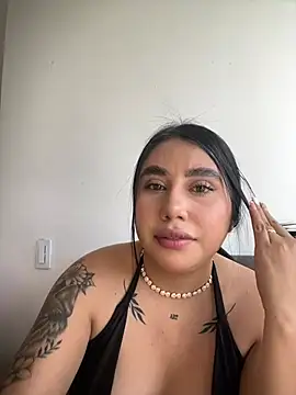 Snapshot of Sophie_Dreamss chatting on 25, 6, 2026 Sophie Dreamss online show from 25, 6, 2026