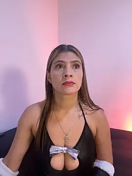 Skarlett 12  online show from 31, 10, 2025