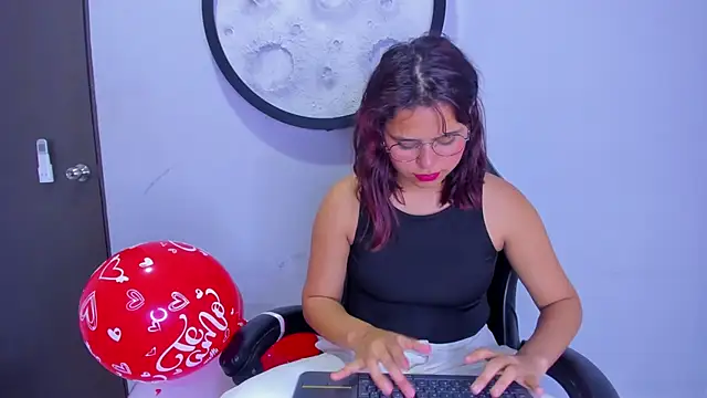 Sofia villareal online show from 15, 2, 2026