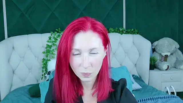 Sofia Lix online show from 15, 9, 2025