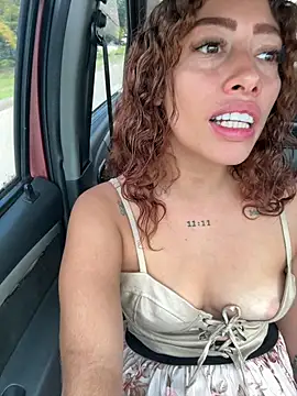 Snapshot of roxyrougee chatting on 17, 1, 2026 roxyrougee online show from 17, 1, 2026