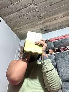 missashlyrosette online show from 30, 3, 2026