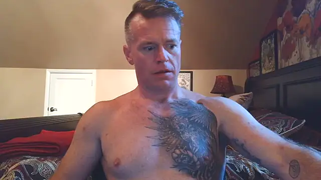 Snapshot of DILFiGuess11 chatting on 18, 6, 2026 DILFiGuess11 online show from 18, 6, 2026