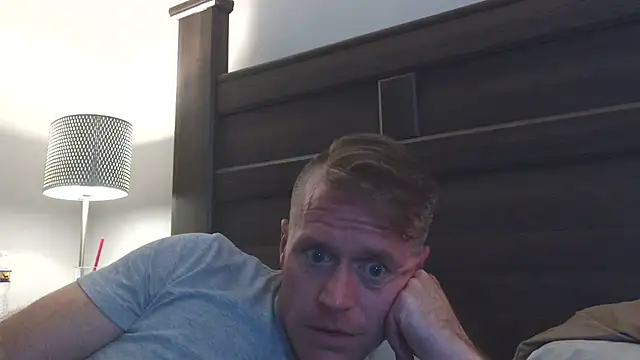 Snapshot of DILFiGuess11 chatting on 3, 7, 2026 DILFiGuess11 online show from 3, 7, 2026