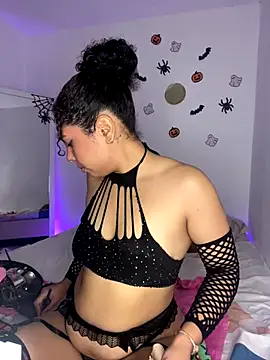 ViolettaMiller  online show from 31, 10, 2025