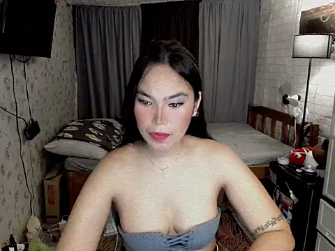 Snapshot of awesomegurl21 chatting on 9, 10, 2025 awesomegurl21 online show from 9, 10, 2025