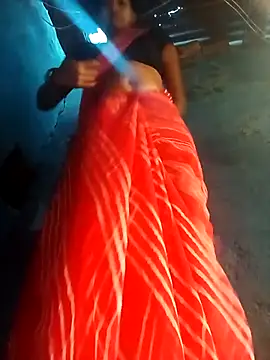 Jooli xx online show from 27, 10, 2025