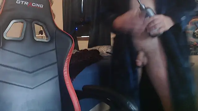 Snapshot of YoBlezz chatting on 18, 9, 2025 YoBlezz online show from 18, 9, 2025