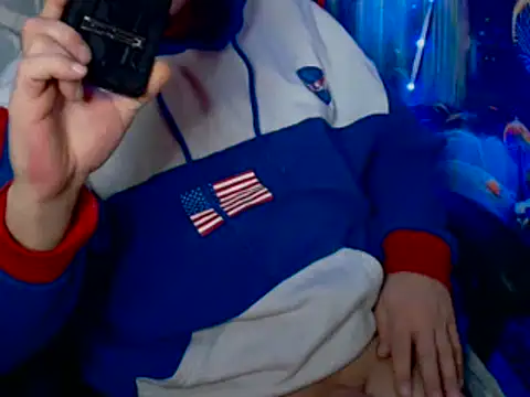 Snapshot of YoBlezz chatting on 28, 11, 2025 YoBlezz online show from 28, 11, 2025