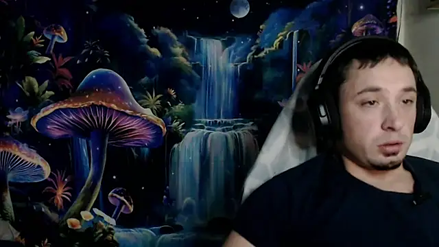 Snapshot of YoBlezz chatting on 15, 12, 2025 YoBlezz online show from 15, 12, 2025