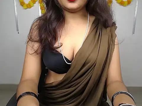 heavan girl online show from 10, 11, 2025