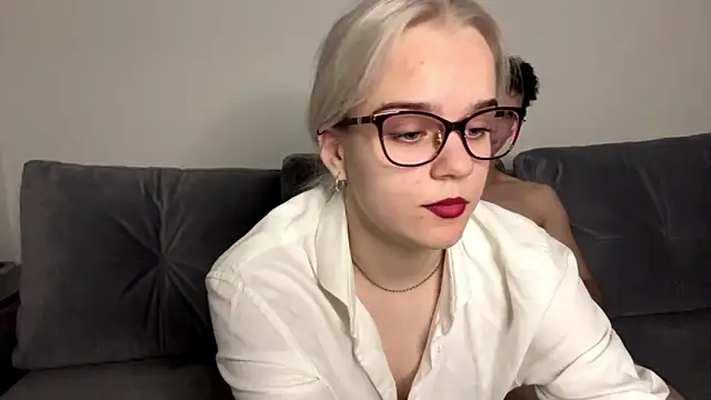 bawdycouplee online show from 21, 9, 2025