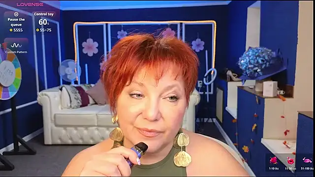 Kira Kenett online show from 24, 11, 2025