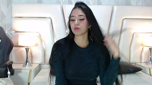 Snapshot of VioletPons chatting on 1, 11, 2025 VioletPons online show from 1, 11, 2025